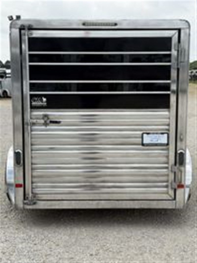 Trailer Photo 4