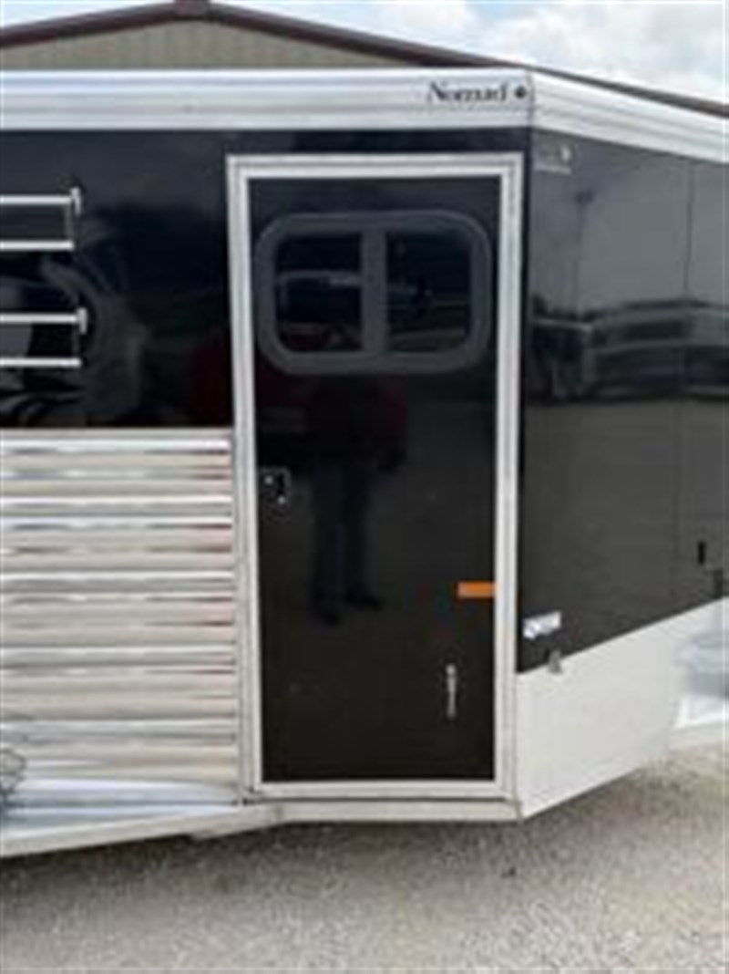 Trailer Photo 6