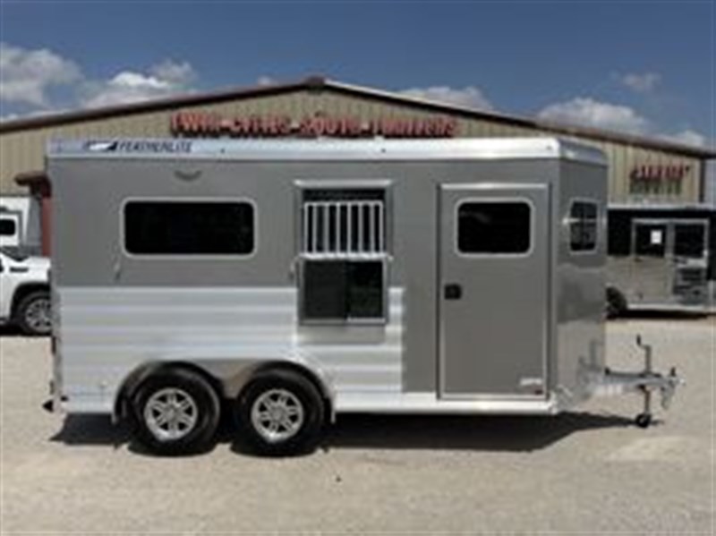 Trailer Photo 2