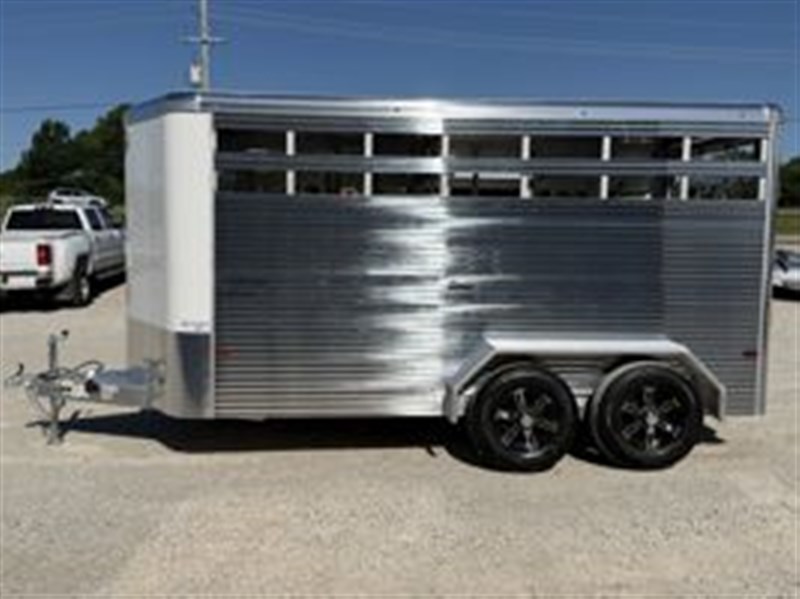 Trailer Photo 2