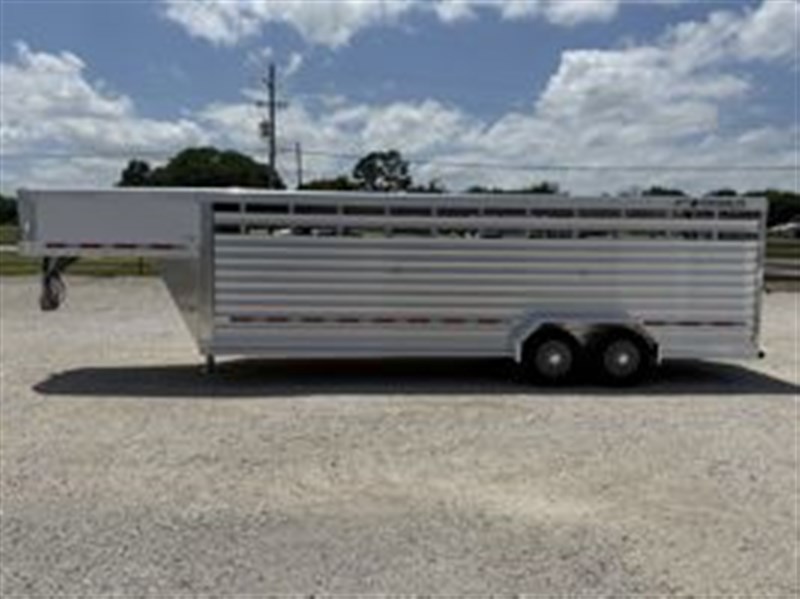 Trailer Photo 3