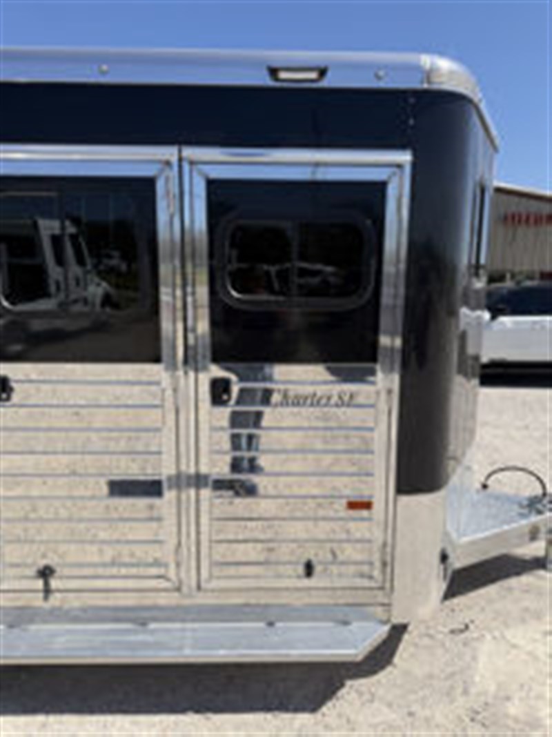 Trailer Photo 7