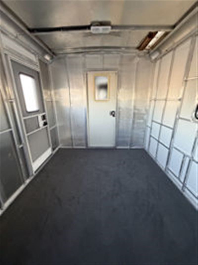 Trailer Photo 15
