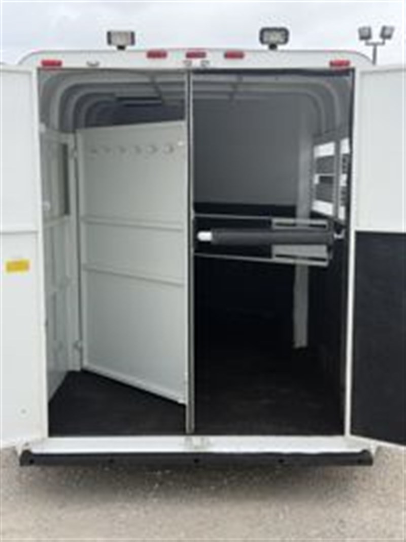 Trailer Photo 7