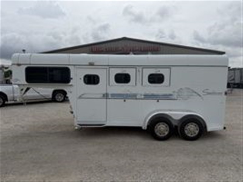 Trailer Photo 2