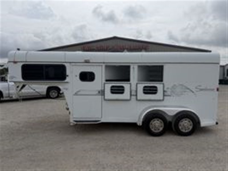 Trailer Photo 3