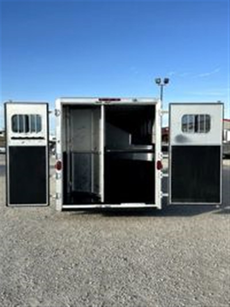 Trailer Photo 6