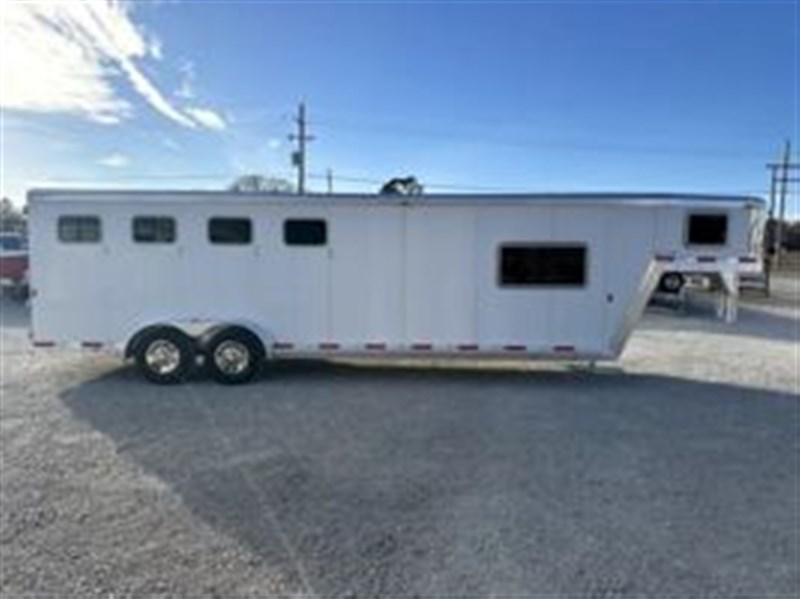 Trailer Photo 4