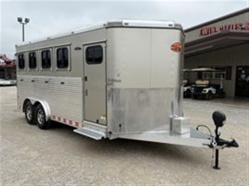 2015 Sundowner 4 Horse Bumper Pull  Stockman Sport