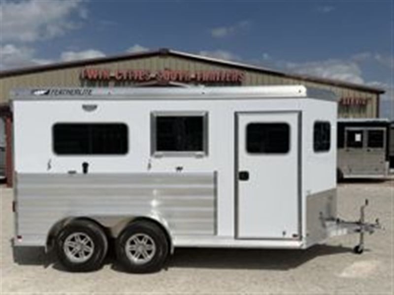 2026 Featherlite 2 Horse Bumper Pull 9300