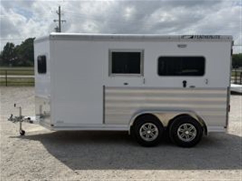 Trailer Photo 4