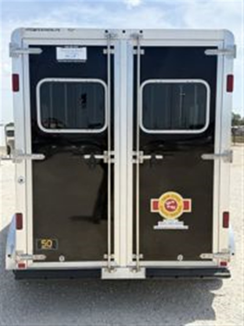 Trailer Photo 6