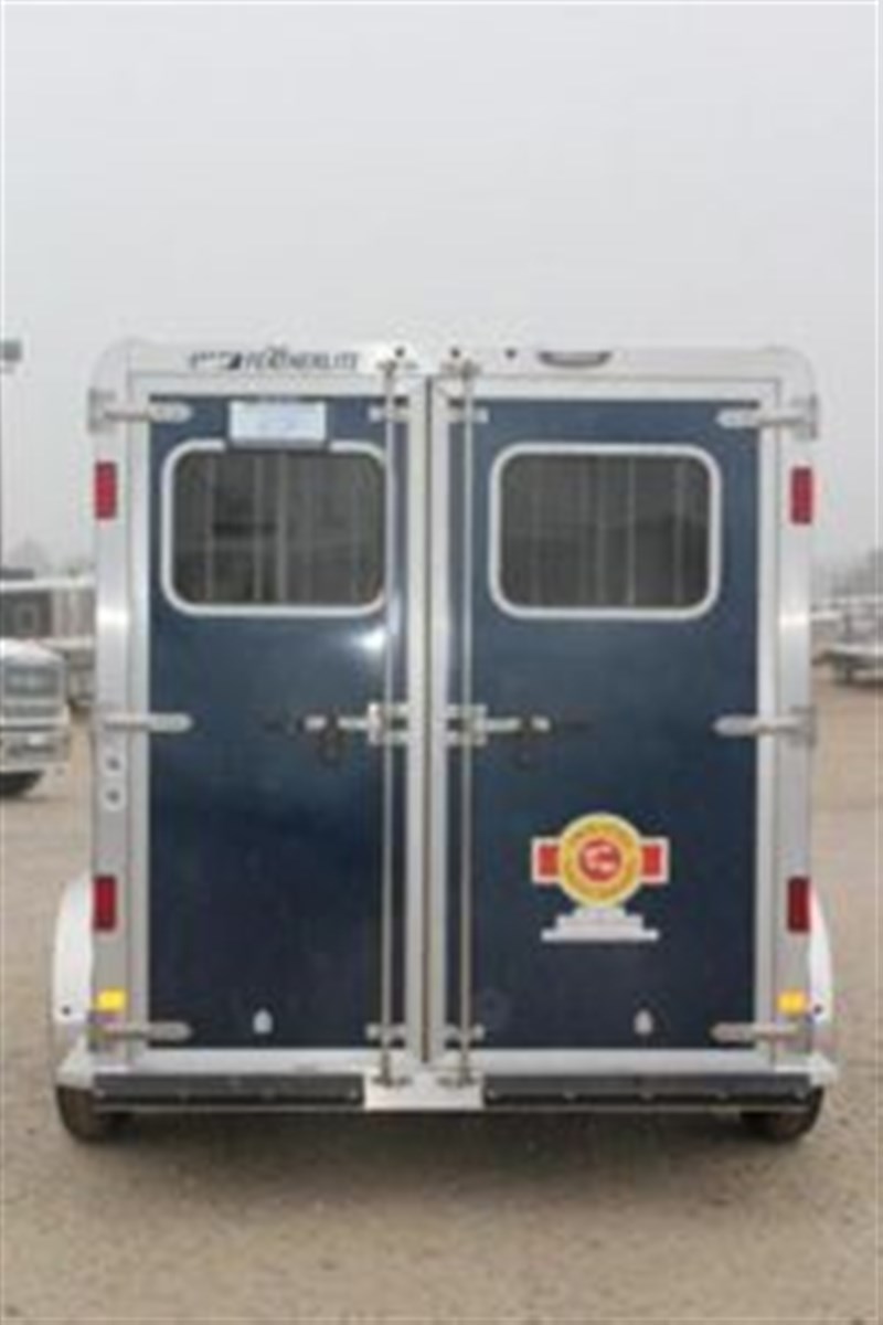 Trailer Photo 9