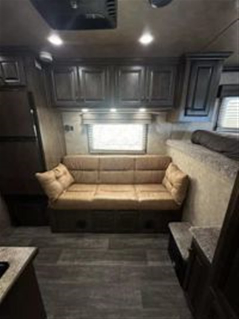 Trailer Photo 6