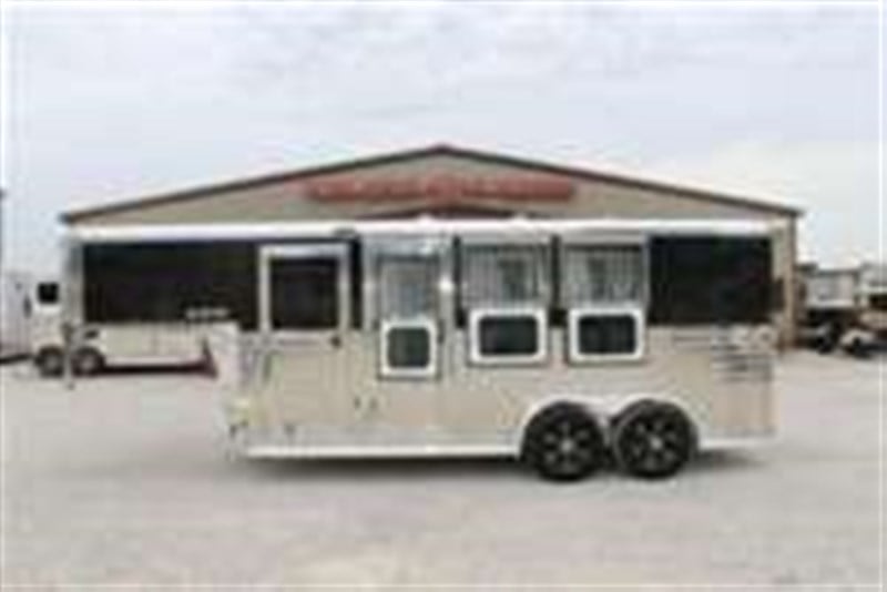 Trailer Photo 1