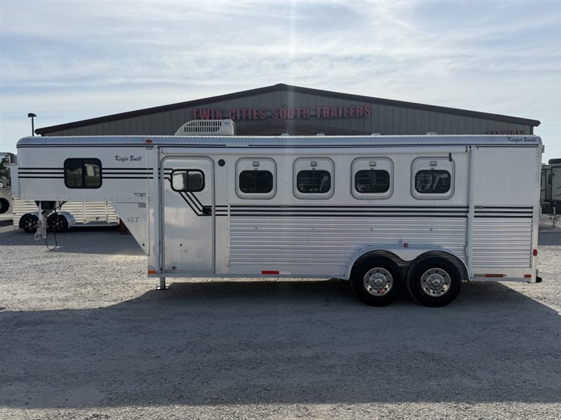 Trailer Photo 1