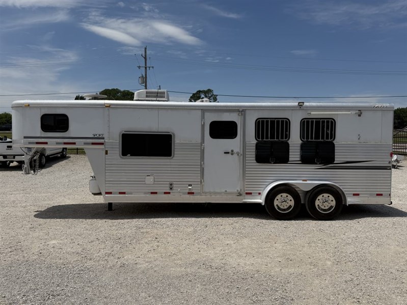 Trailer Photo 4