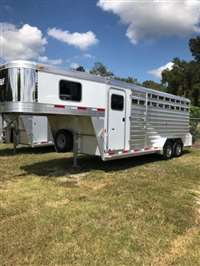 2026 2 + 1 horse Exiss 2026 Exiss Trailers STC 7020 GN Stock / Stock Comb