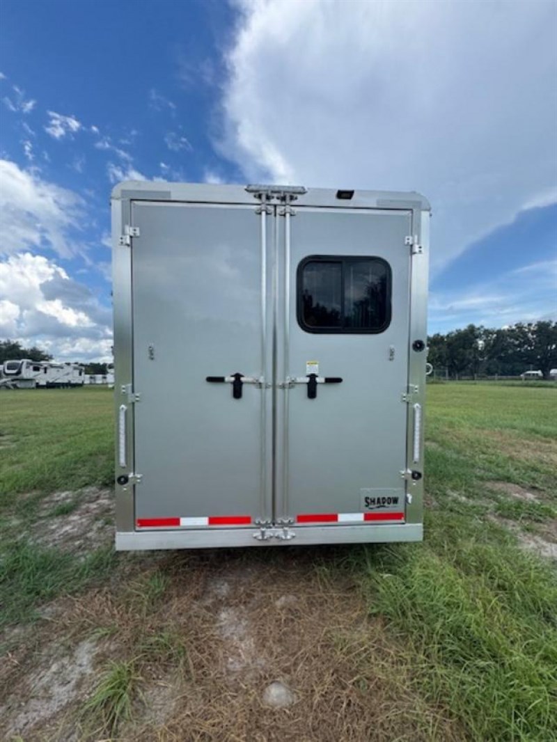 2026 Shadow stablemate 3h w/ escape door and rear tack