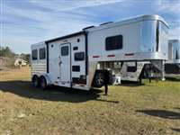 2026 2 horse Exiss Exiss Trailers Escape 7206 2H Living Quarters