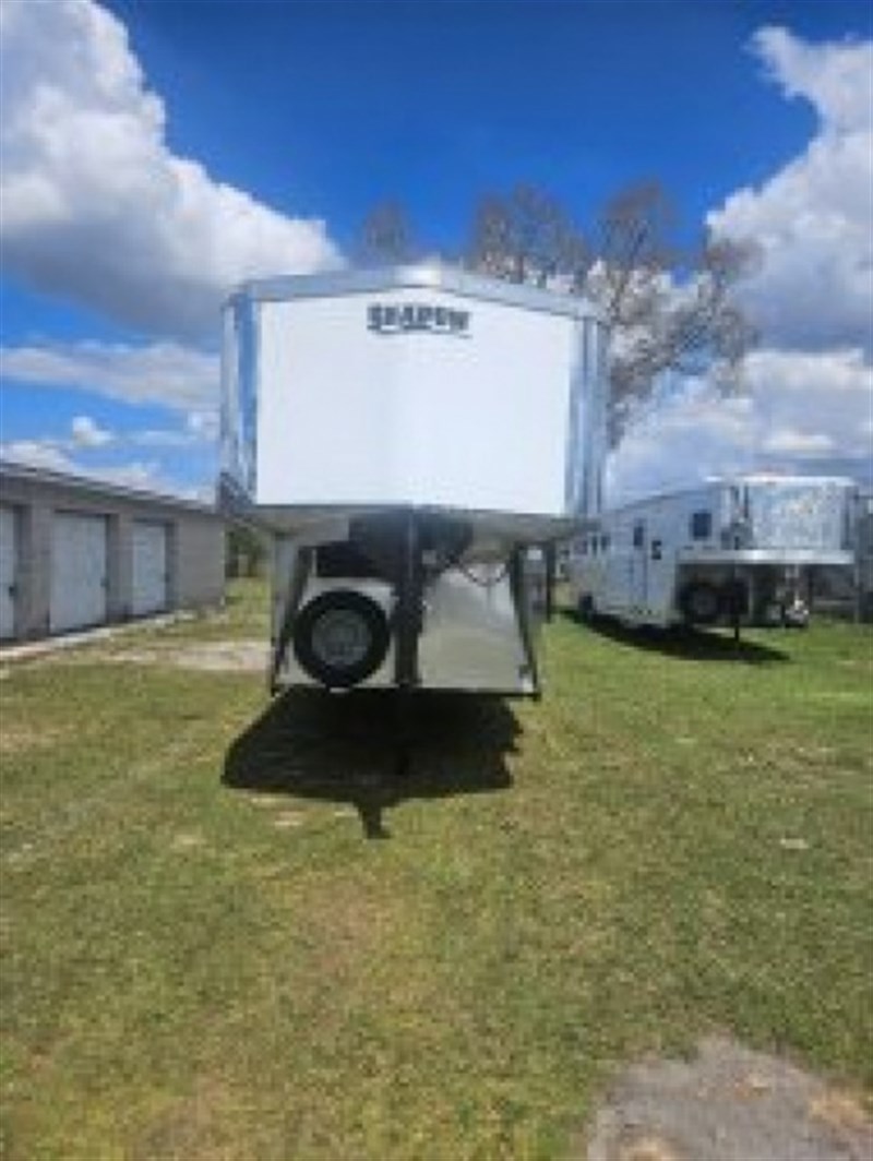 2026 Shadow 3horse 5'6" lq weekender