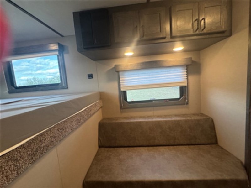 2026 Shadow 3horse 5'6" lq weekender