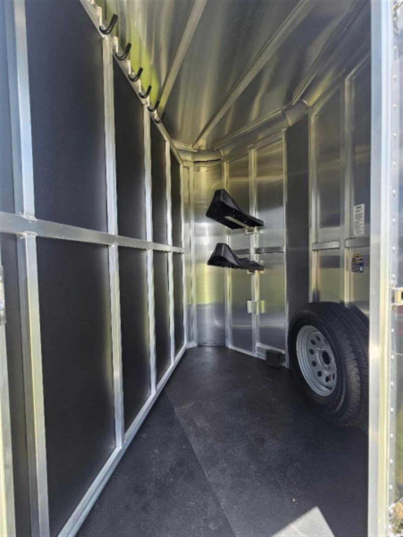 2026 Shadow stablemate 2h stock combo w/ escape door