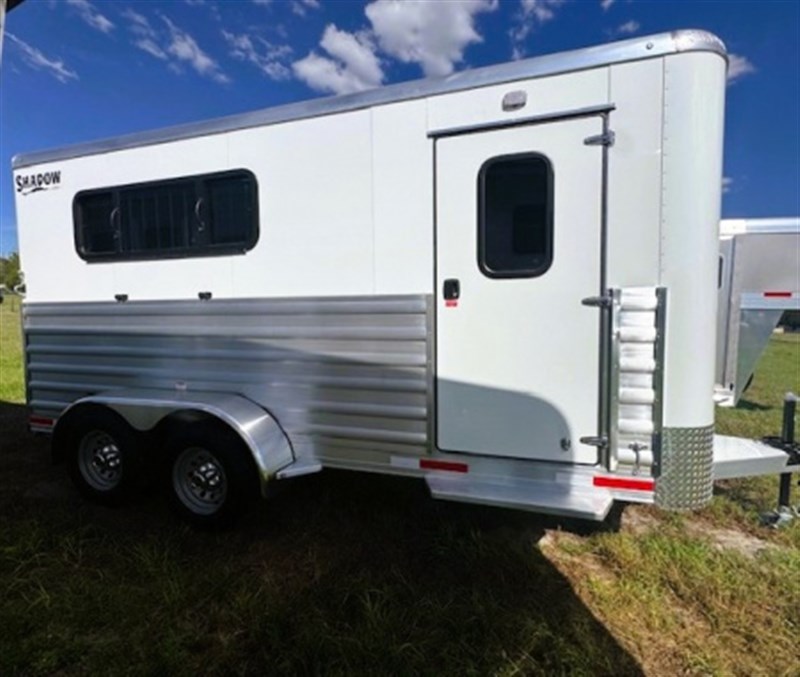 2026 Shadow shadow select 3h w/escape door horse trailer