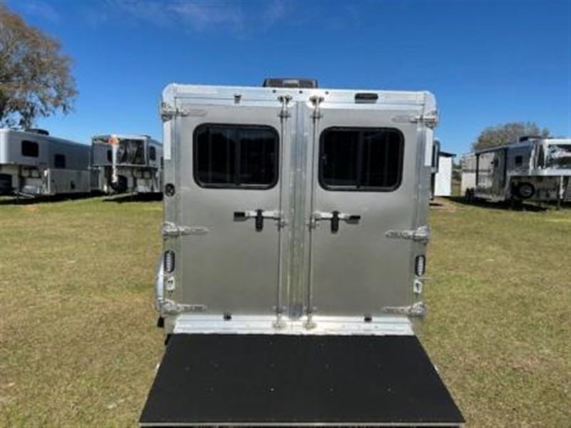 2026 Exiss exiss trailers exhibitor 716w 6 pen w/ ac,electric