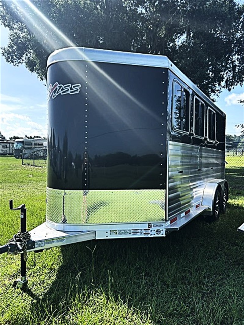 Trailer Photo 2