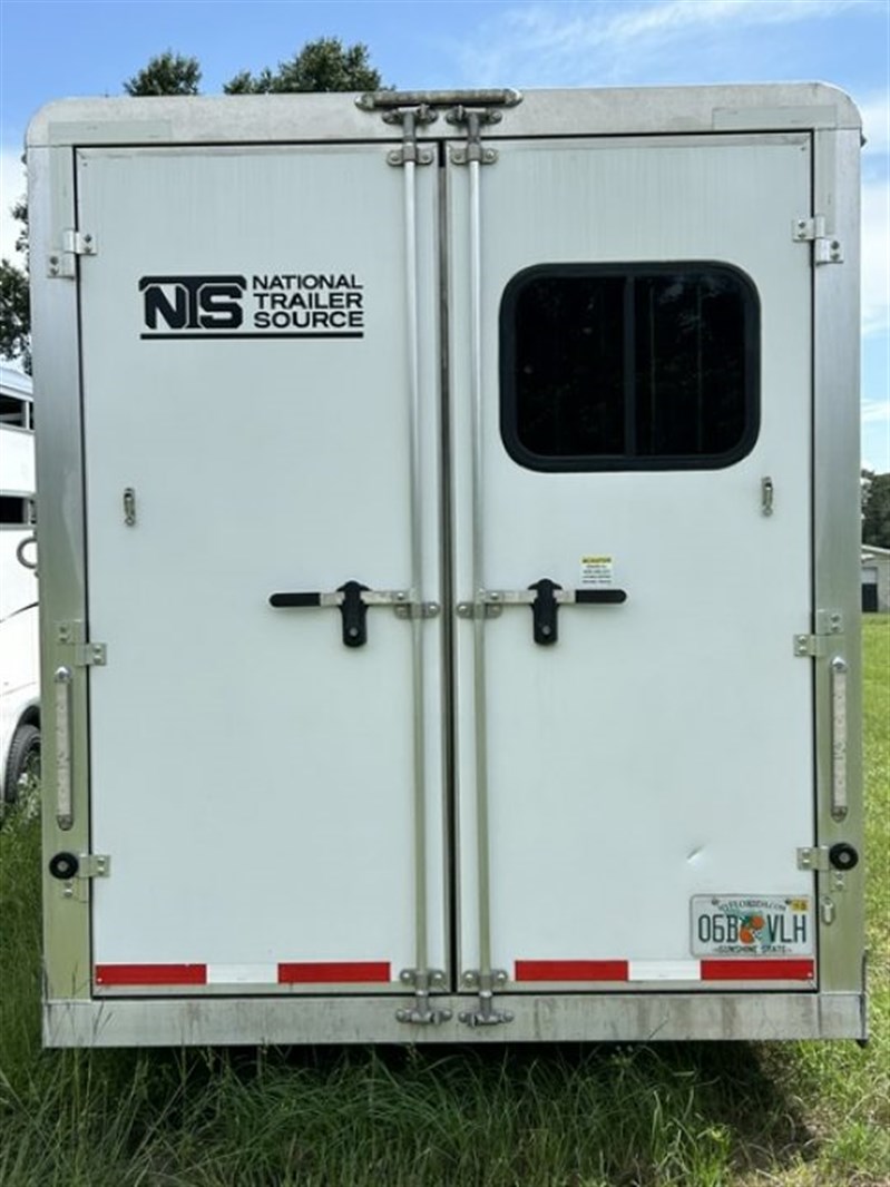 Trailer Photo 4