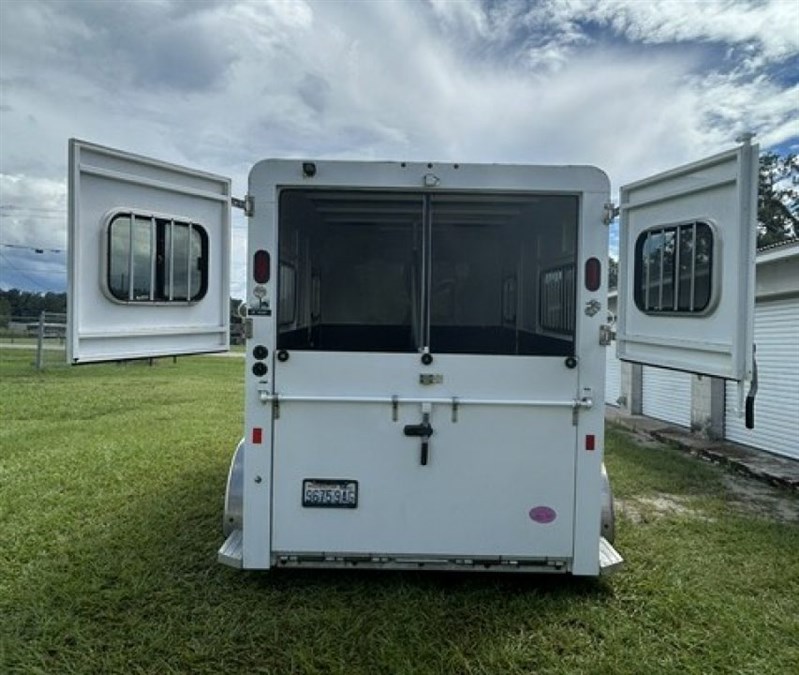 Trailer Photo 4