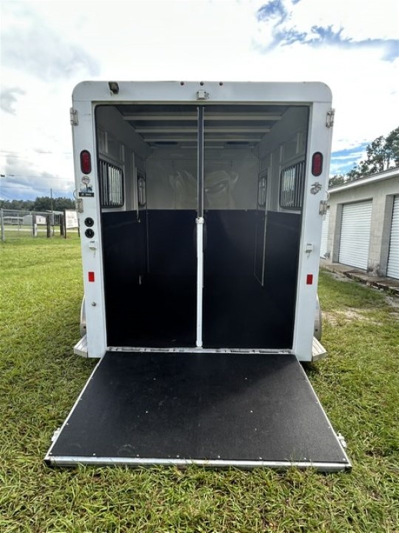 Trailer Photo 5