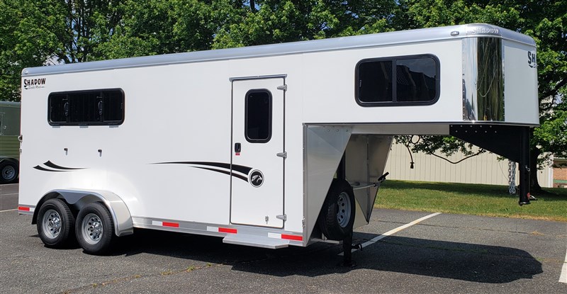 2026 Shadow 3h slt w/drop feed windows & escape door