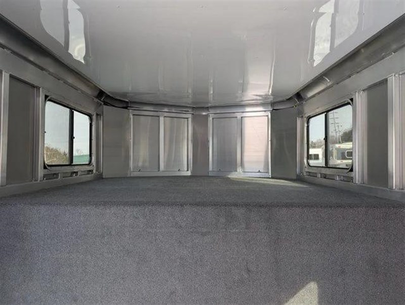 Trailer Photo 7