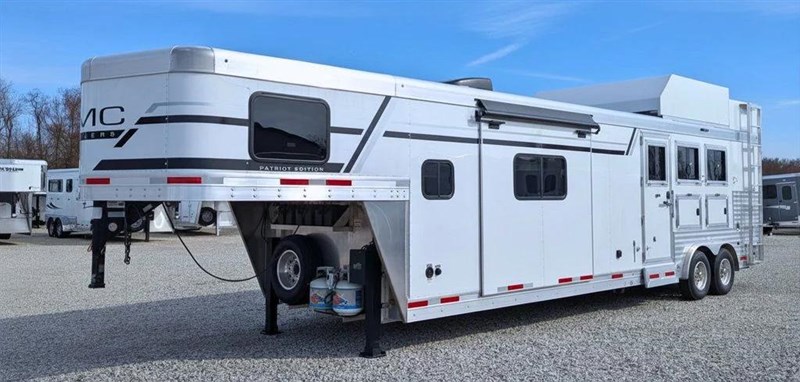 2026 smc 3 horse slant w/ 13' lq patriot series
