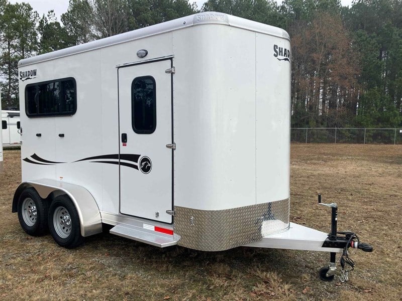 2025 Shadow 2 Horse Slant w/ Drop Feed Windows & Escape Door