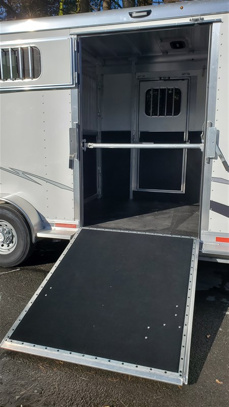 Trailer Photo 7