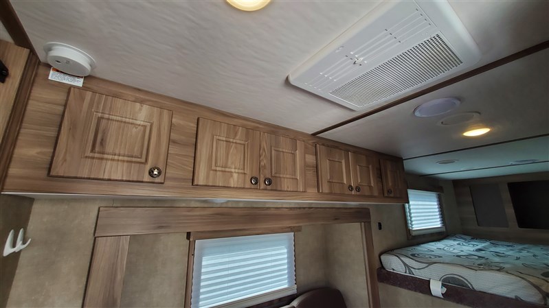 Trailer Photo 12