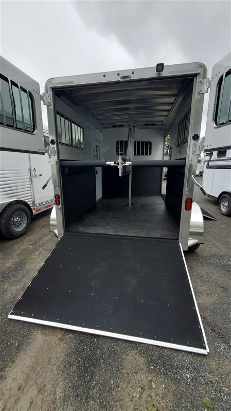 Trailer Photo 7