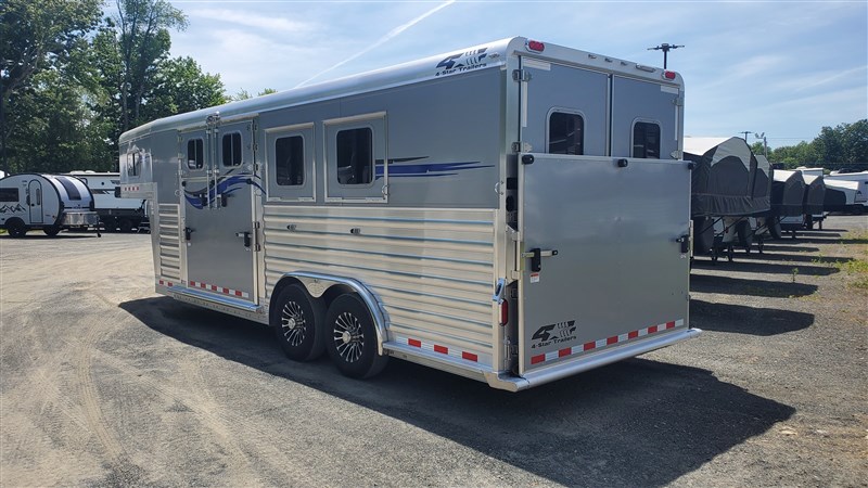 2027 4-star 4-horse slant-load