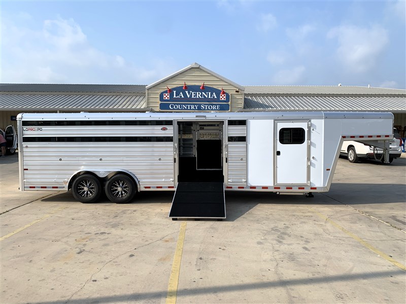 Trailer Photo 11