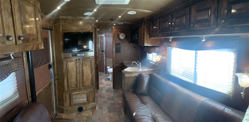 Trailer Photo 14