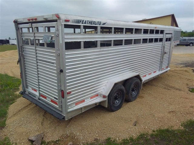 2001 Featherlite 20' Aluminum Stock Trailer