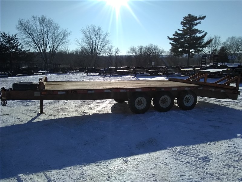 2007 Econoline Tri Axle Equipment Trailer