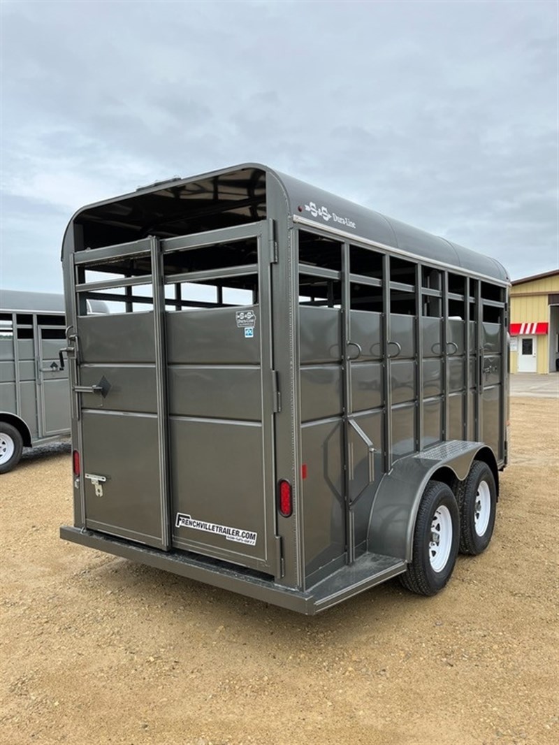2022 S&S Duraline 16' Bumper Pull Livestock Trailer