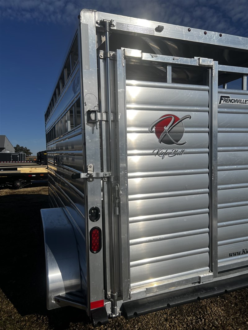 Trailer Photo 6