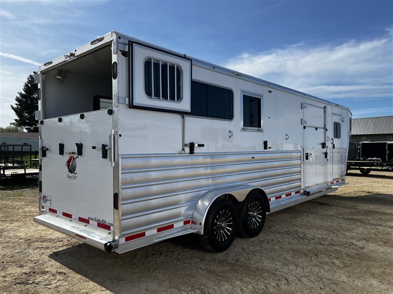 Trailer Photo 9