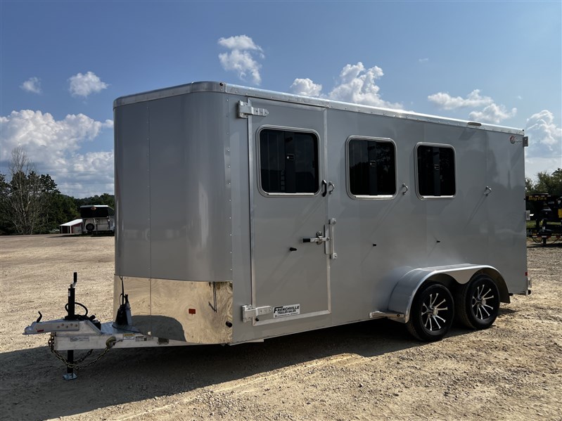 Trailer Photo 2