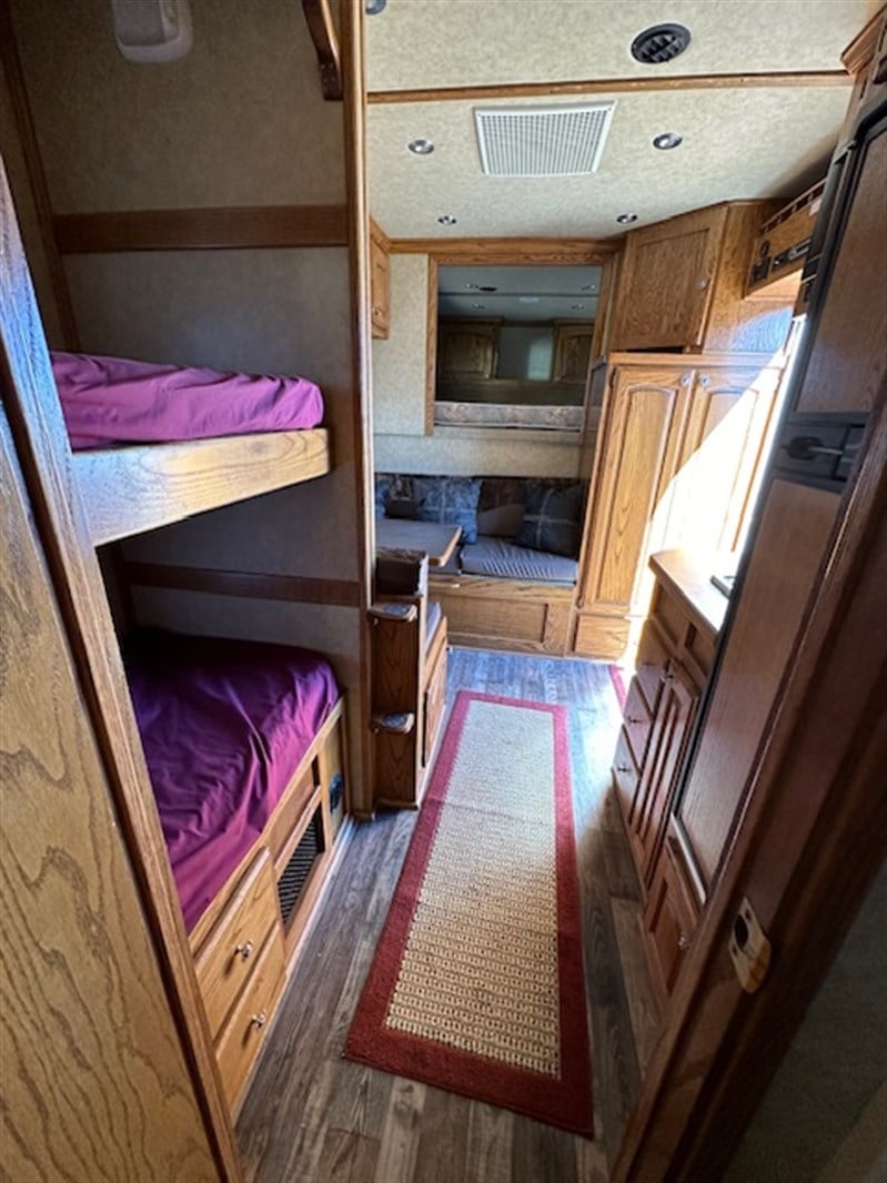 2005 Platinum Coach 4h 12' lq + bunk beds